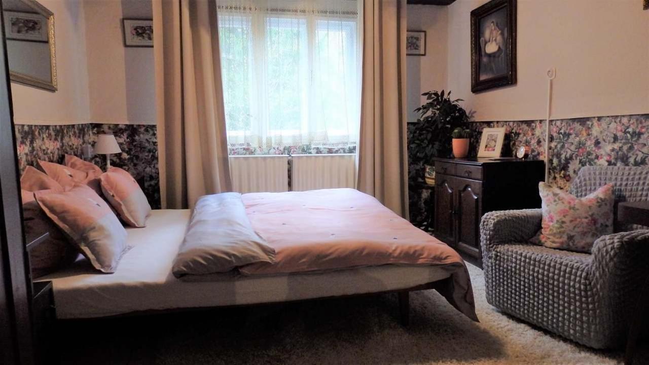 Chalupa Snehurka Polubny Bagian luar foto